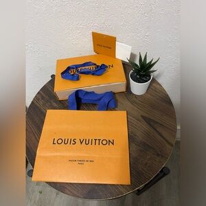 Louis Vuitton vernis enamel patent leather zip around long wallet converted cros